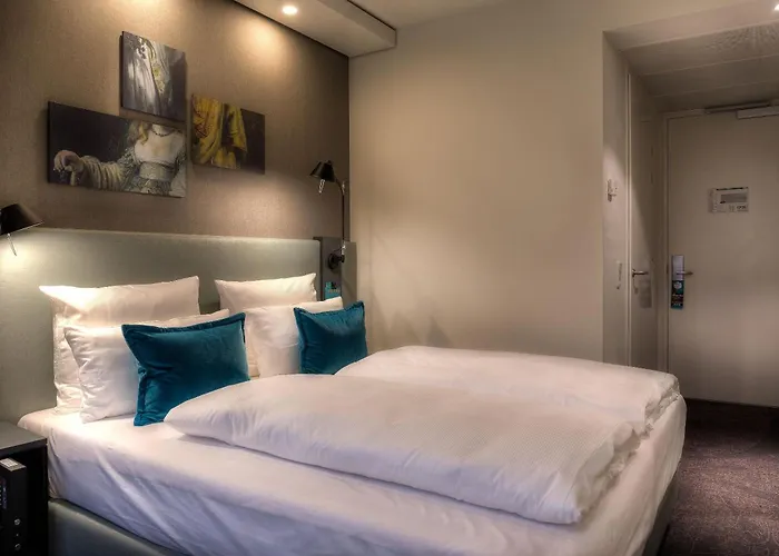 Motel One Amsterdam-Waterlooplein